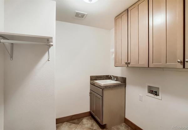 5387 Trade Wind Court