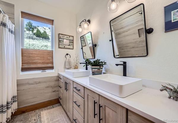 5721 Country Club Drive